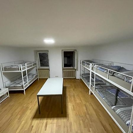 Апартаменты Schlaffburg Клостернойбург Экстерьер фото